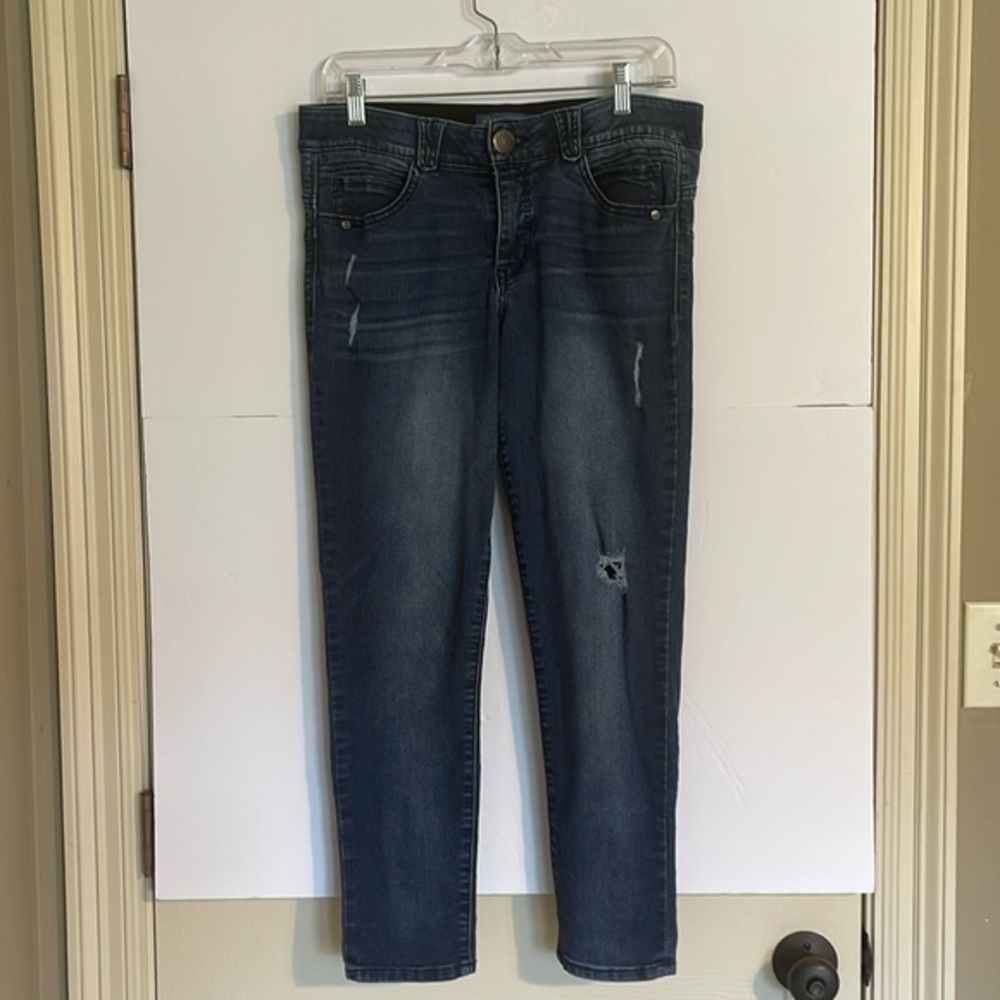 Democracy Jeans Women’s Size 8. Ab solution